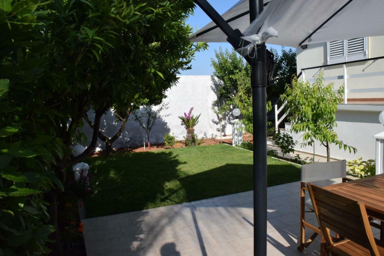 Dimora Santa Caterina Apartment Конверсано Екстериор снимка