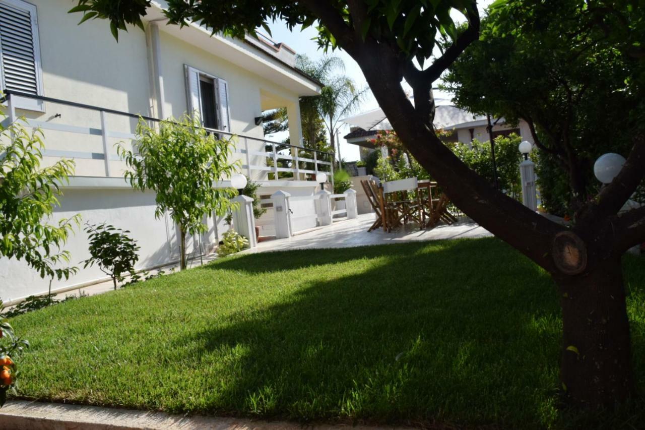 Dimora Santa Caterina Apartment Конверсано Екстериор снимка