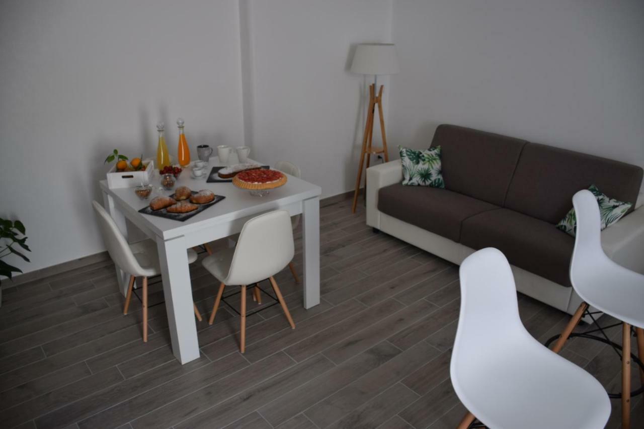 Dimora Santa Caterina Apartment Конверсано Екстериор снимка
